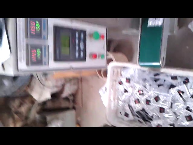 Аутоматска ВФФС Органска машина за паковање у праху спирулина Пхицоцианин